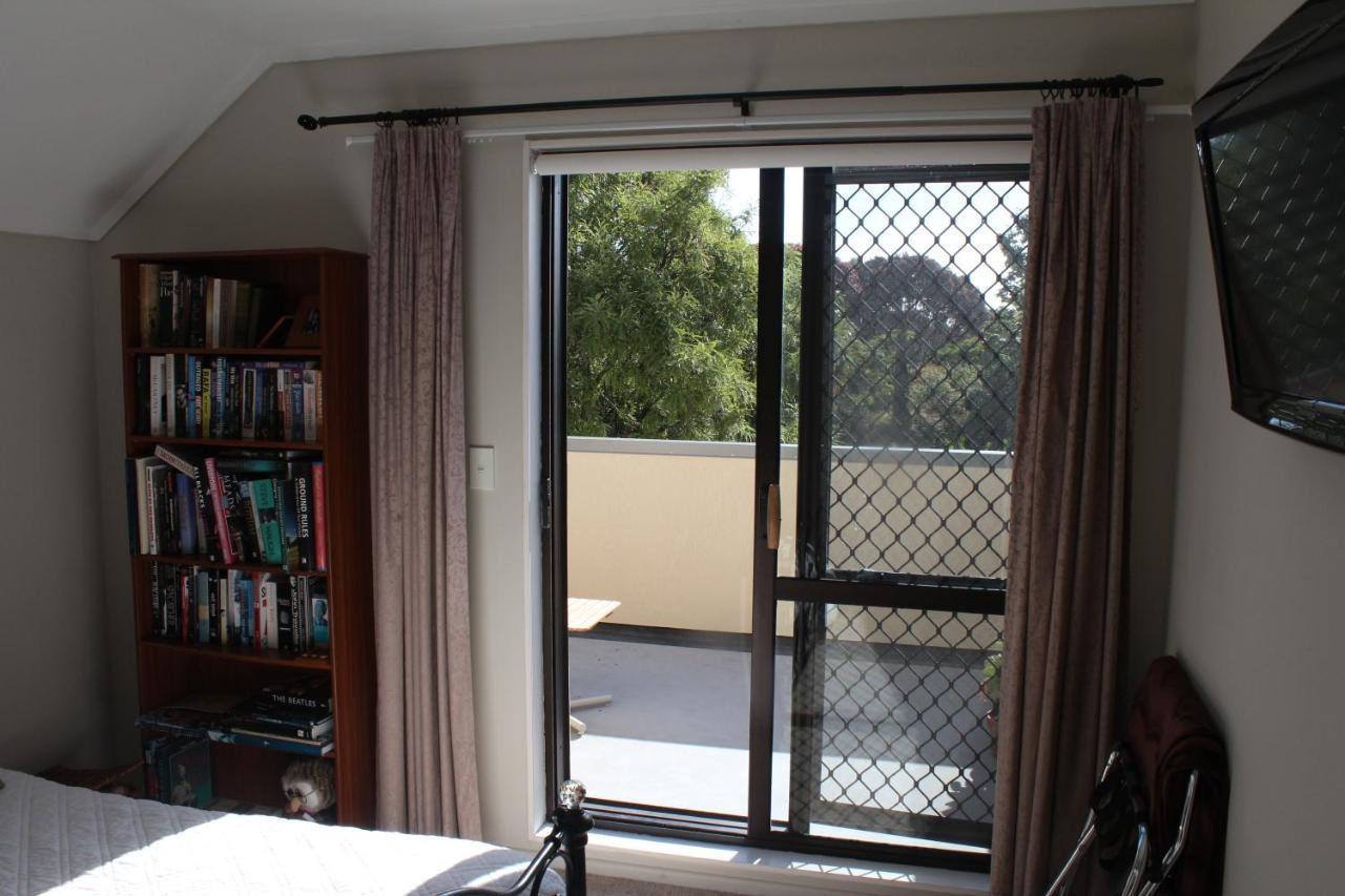 Ferienwohnung Quiet And Cosy Waikanae Exterior foto