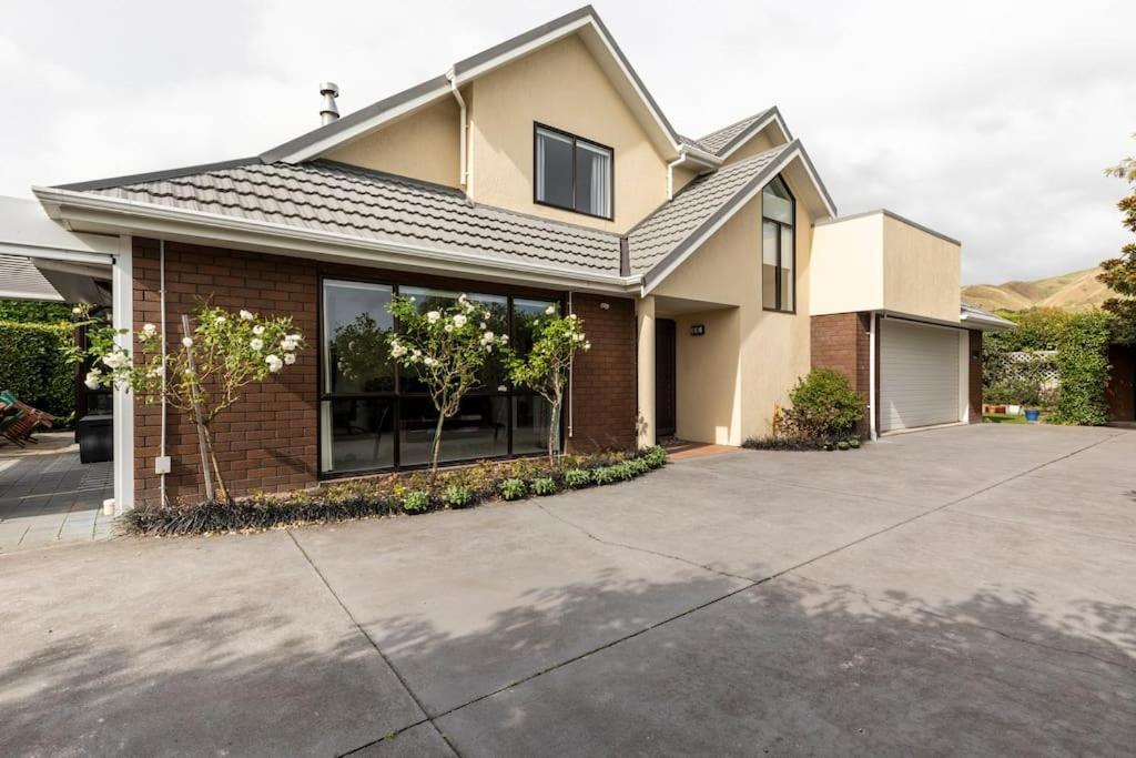 Ferienwohnung Quiet And Cosy Waikanae Exterior foto